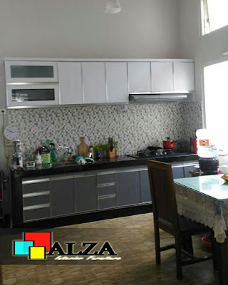 Kitchen set warna putih abu abu