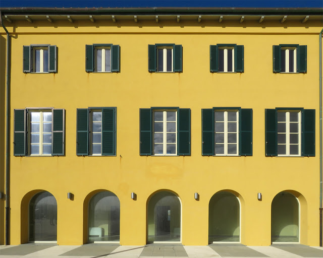 Facade of a building, Scoglio della Regina (Queen's Rock), Viale Italia, Livorno