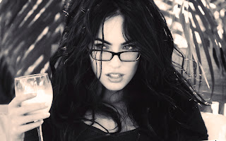 Megan Fox with Glasses and Wine Glass Grey Scale Photo HD Wallpaper