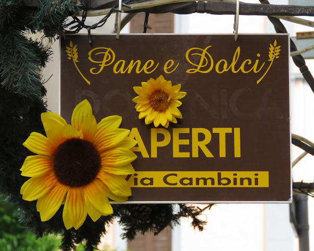 Pane e Dolci (Bread and Cakes), Via cambini, Livorno