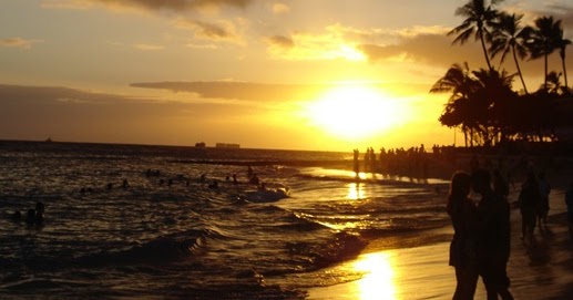 Sunset dan Beach - Cerpen Cinta Romantis - Kumpulan Cerpen 