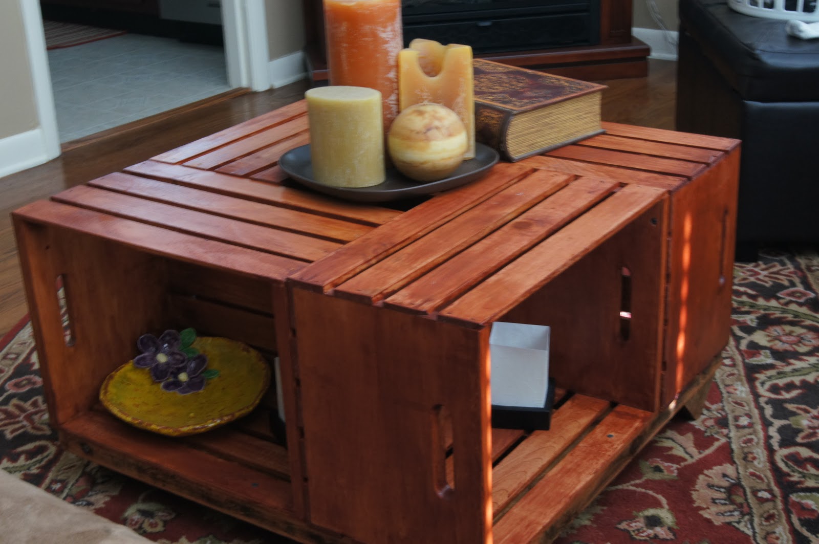 DIY Wood Pallet Decor as well Reclaimed Barn Wood Dining Room Table 