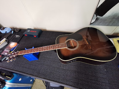 Auckland Guitar Repair Acoustic Spruce Up