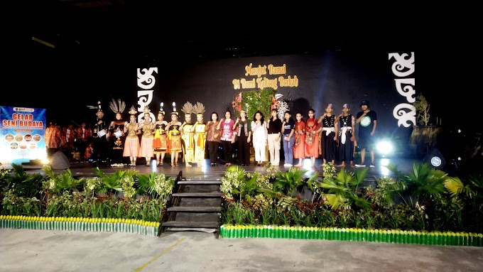 Merajut Perdamaian dalam Harmoni Seni Budaya di Panggung Teater Terbuka Taman Budaya Kalteng