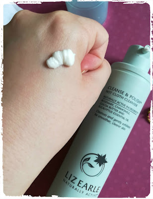 Review liz earle hot cloth cleanser