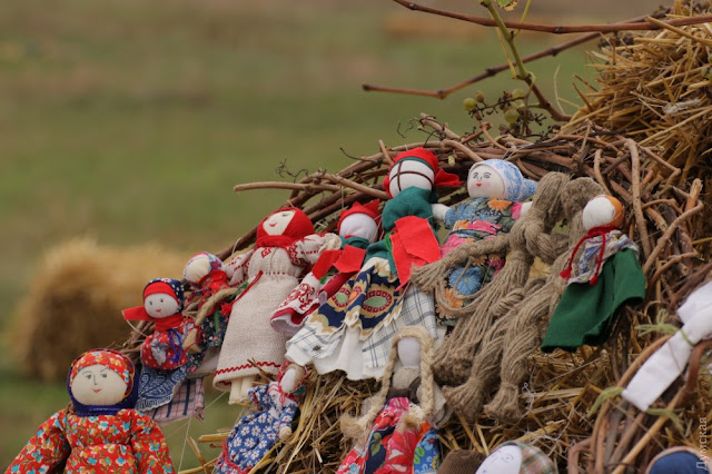 Dolls by Marina Dyachenko - виставка творчих робіт в межах І Фестивалю Вина, Етнографічний музей просто неба Фрумушика Нова, Одеська область, 21.10.2017