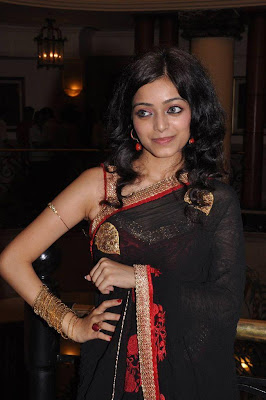 Tamil Actress Janani Iyer hot See Thru Saree Photos At Avan Ivan Audio Launch Stills