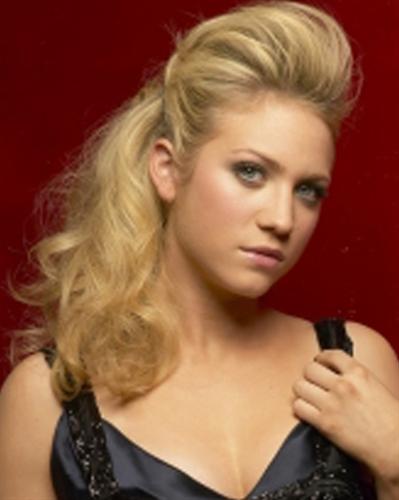 Brittany Snow  Hairstyles Photos vsJT6