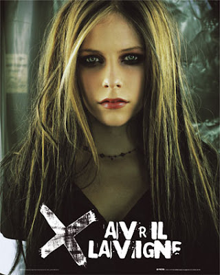 Click here to wach and listen the song Avril Lavigne's I miss You.