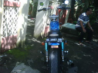 JAP STYLE SUZUKI THUNDER 125 -2