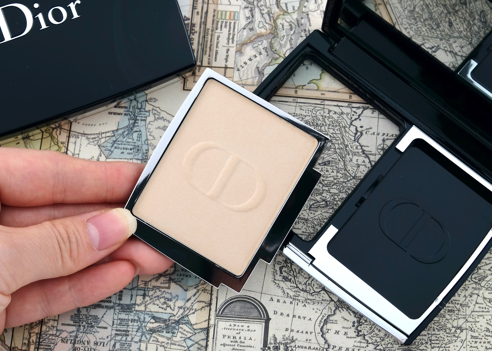 Dior  Diorskin Forever Perfect Matte Powder Foundation: Review