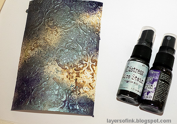Layers of ink - Boo Halloween Card Tutorial by Anna-Karin Evaldsson. Mist with Mica Spray.