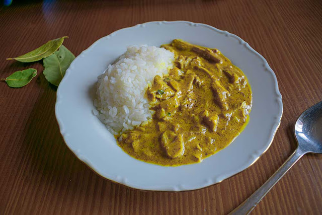 Arroz con curry y setas- aguacateykiwi