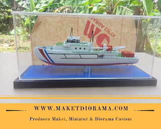 Suvenir Miniatur Kapal KPLP