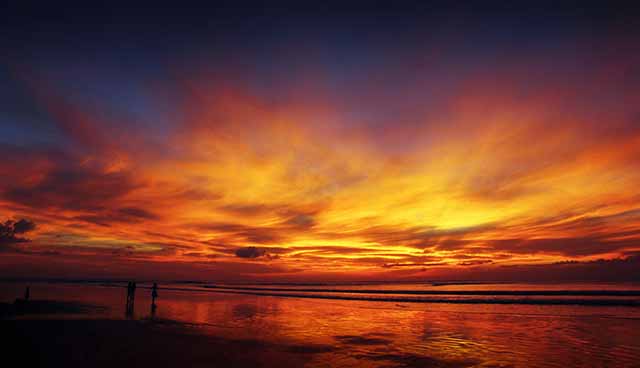 Panorama Sunset Pantai Kuta