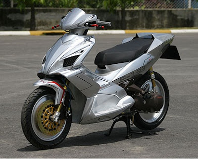 Honda Beat Modifikasi_Icon Motor kontes-Kumpulan Gambar Modifikasi Motor.8.jpg