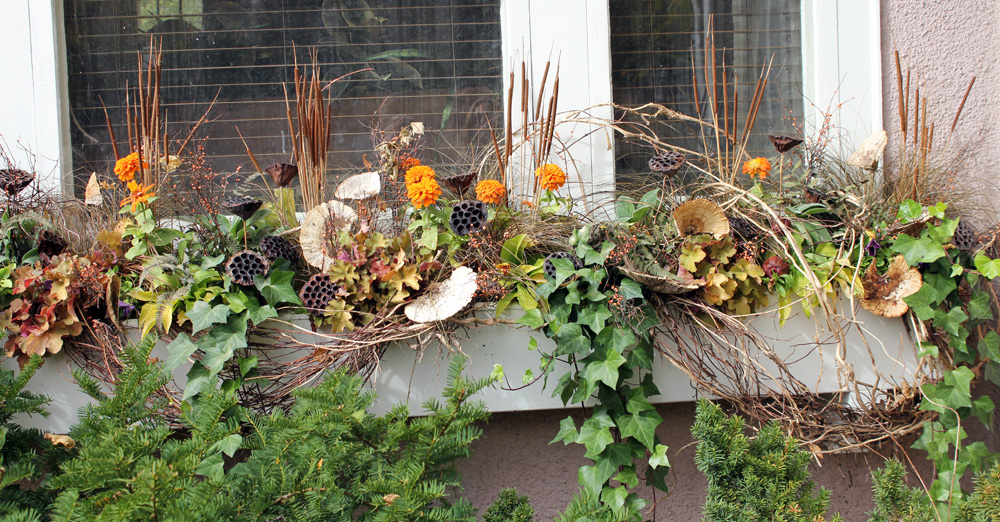 flower planter ideas pictures Halloween Fall Planter Idea | 1000 x 522