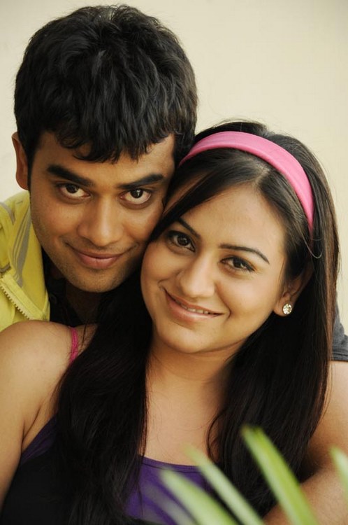 Adi Nuvve Movie Romantic Stills Gallery film pics