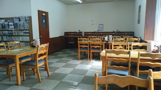 安慶名そばの店内の写真