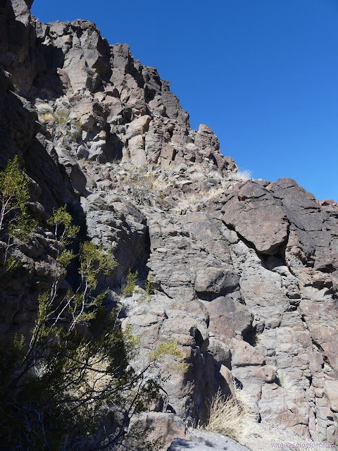 14: dark rocks with lots of hand holds