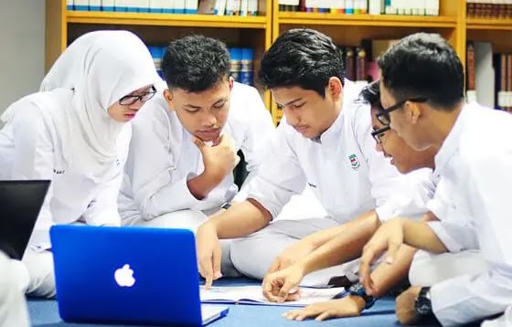 Kumpulan Soal ANBK Literasi Numerasi SMA Tahun 2023/2024 beserta Kunci Jawabannya