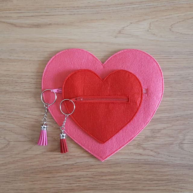 Heart shaped zipper purses