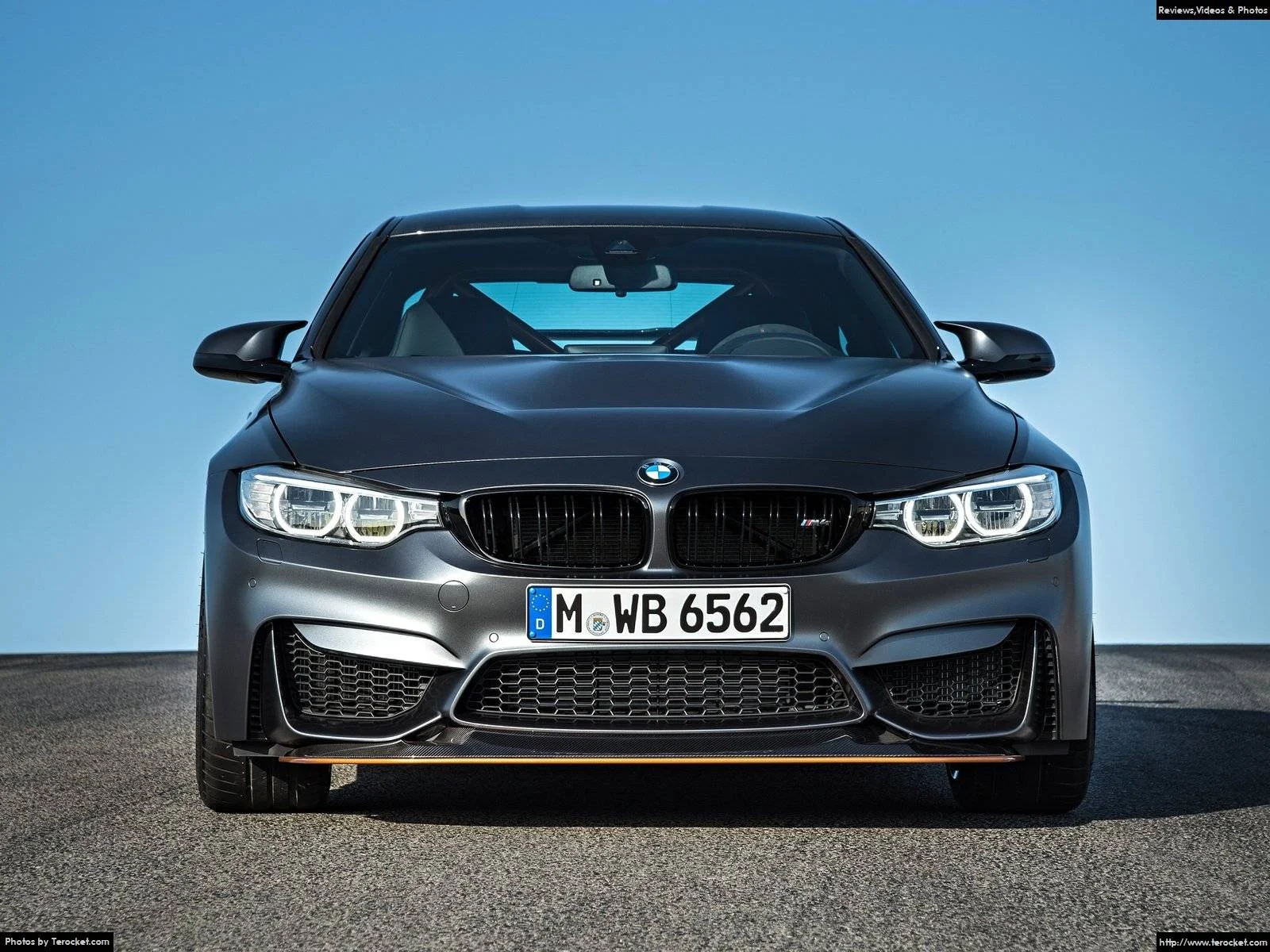 Hình ảnh xe ô tô BMW M4 GTS 2016 & nội ngoại thất