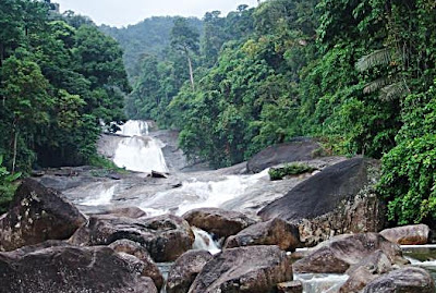 Phrom Lok waterfall 