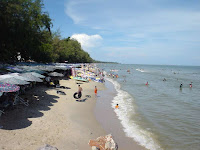 Cha-am beach