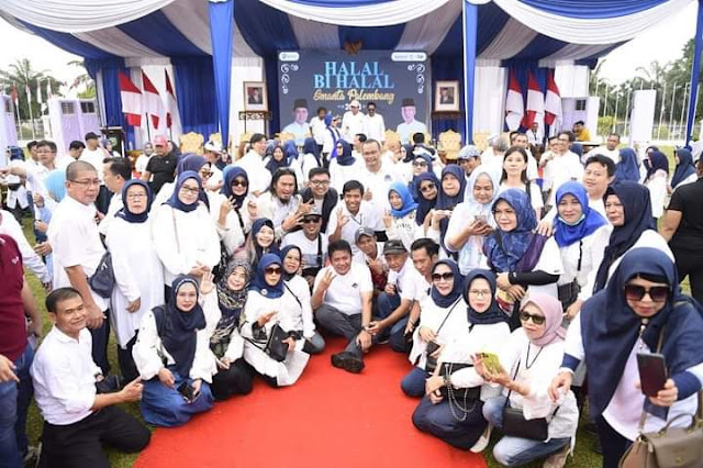 Herman Deru Silaturahmi Dengan Alumni SMA Negeri 3 Palembang 