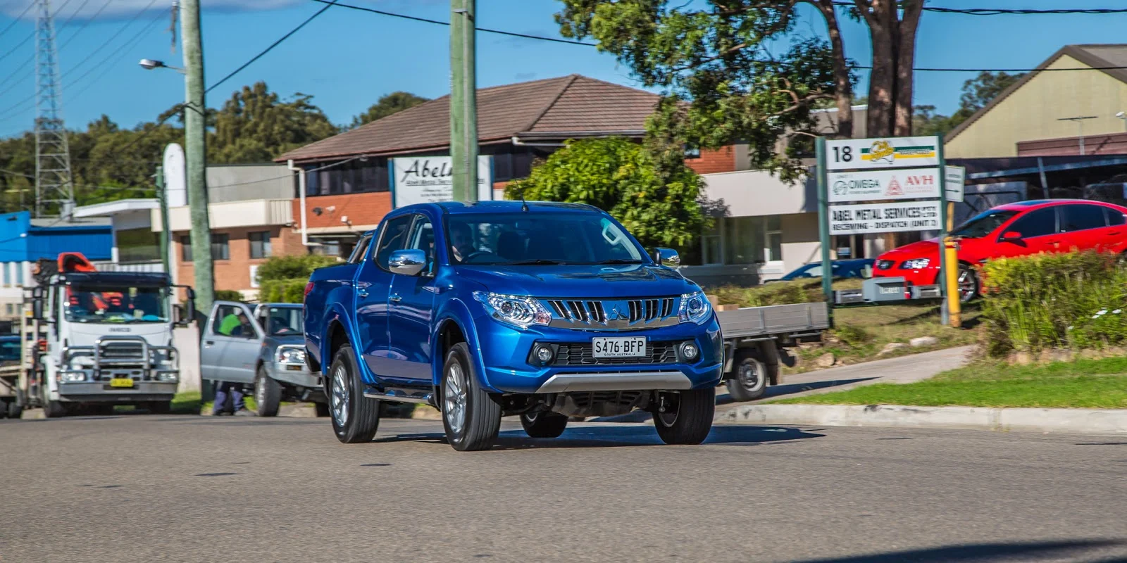 Đánh giá xe Mitsubishi Triton 2016