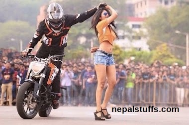 Dangerous Bike stunt video in KTM