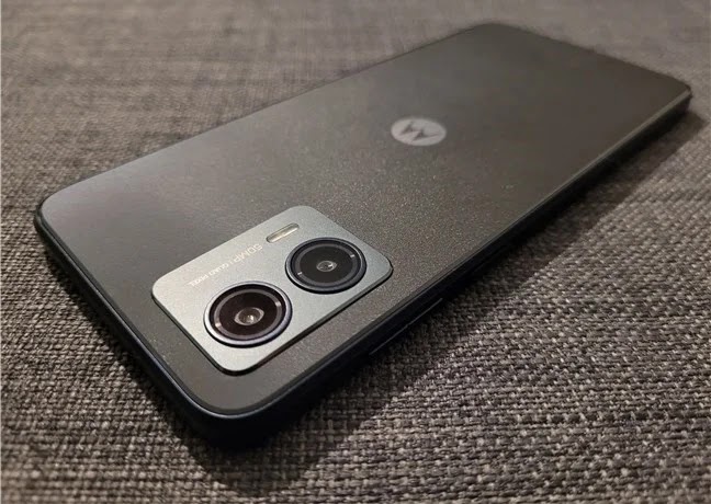 Sistem kamera utama Motorola moto g53