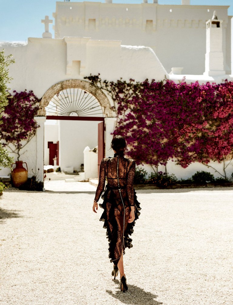 Irina Shayk sexy models photo shoot for Vogue magazine Japan