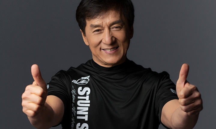 Kisah Panjang dan Suram di Balik Kesuksesan Jackie Chan