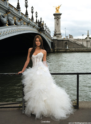 The Beautiful Traditional Corsetry 