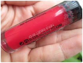 Stay With Me de Essence Longlasting Lip Gloss - 07 Kiss Kiss Kiss