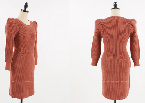 Long-sleeved Sweater Dress w/ Puffed Shoulders