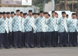 http://lokernesia.blogspot.com/2012/06/sebentar-lagi-program-pensiun-dini-bagi.html