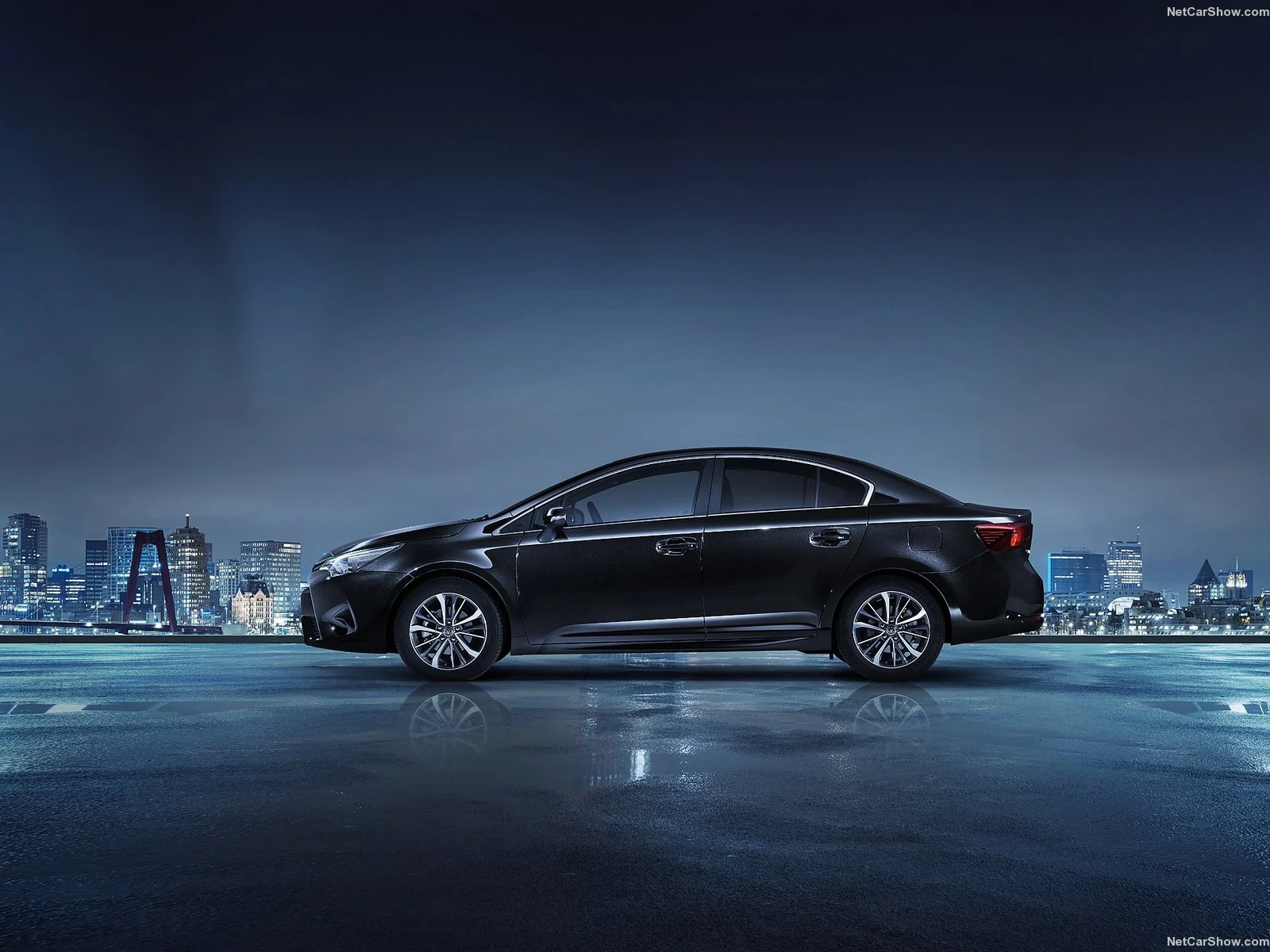 Hình ảnh xe ô tô Toyota Avensis 2016 & nội ngoại thất