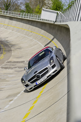 2012 Mercedes-Benz SLS AMG Roadster