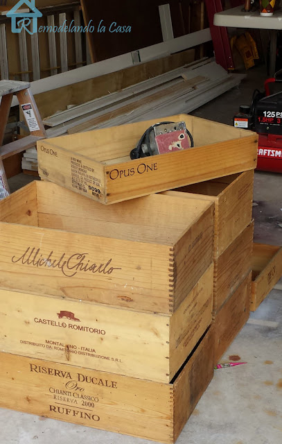 riserva ducale, ruffino, castello romitorio, michele chiarlo wine storage crates