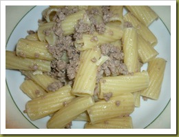 Tortiglioni con ragù bianco e cipollotto caramellato (5)