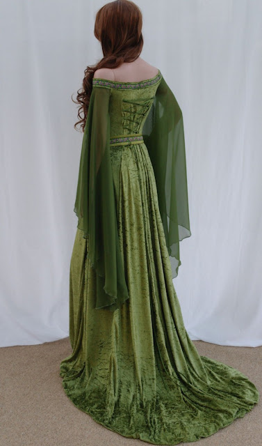 awesome-medieval-wedding-dress-Elven-dress-Celtic-wedding-dress-medieval-dress-renaissance-dress-forest-fairy