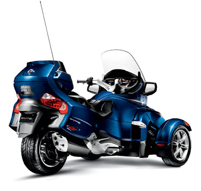 2010 Can-Am Spyder RT Audio and Convenience Roadster rear view