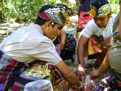 Meriahnya Upacara Ngaben Kolektif di Antiga Karangasem Bagian ke-4