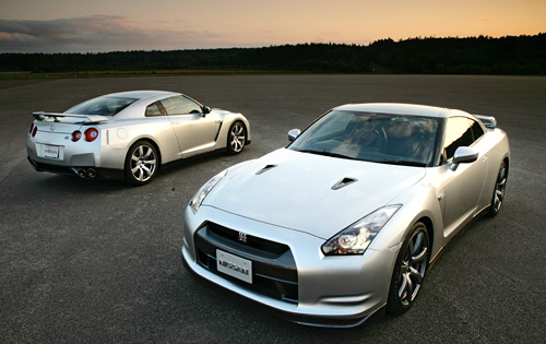 Skyline R35 and Ducati