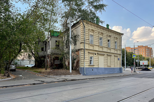 Дубининская улица, улица Щипок, бывший дом купца Круглова