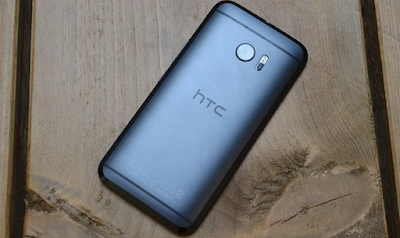 HTC 10 bets on speed
