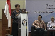 Diusulkan Terima Gelar Doktor Kehormatan Dari Undip, Ini Reaksi Menteri Susi